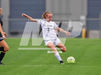 Thumbnail 3 in Clark vs Vandegrift (Class 6A Region 4 Area) photogallery.