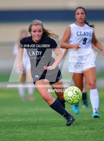 Thumbnail 3 in Clark vs Vandegrift (Class 6A Region 4 Area) photogallery.