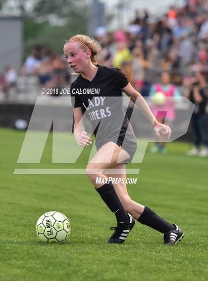 Thumbnail 3 in Clark vs Vandegrift (Class 6A Region 4 Area) photogallery.