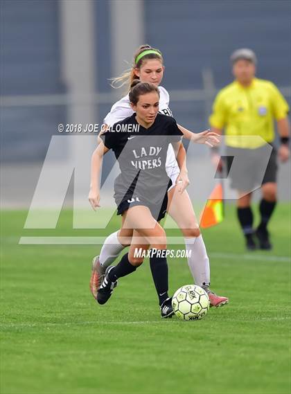 Thumbnail 2 in Clark vs Vandegrift (Class 6A Region 4 Area) photogallery.