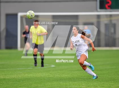 Thumbnail 3 in Clark vs Vandegrift (Class 6A Region 4 Area) photogallery.