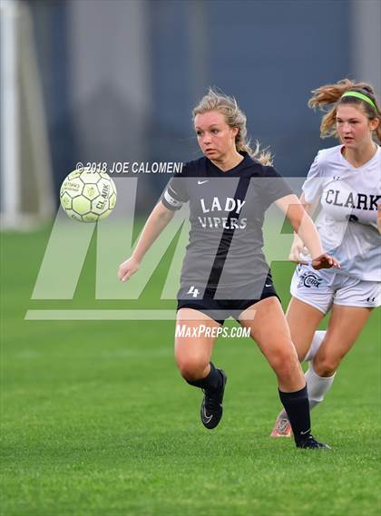 Thumbnail 3 in Clark vs Vandegrift (Class 6A Region 4 Area) photogallery.