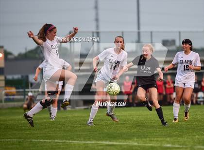 Thumbnail 1 in Clark vs Vandegrift (Class 6A Region 4 Area) photogallery.