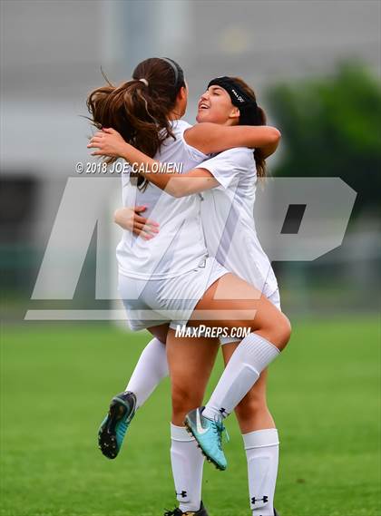 Thumbnail 3 in Clark vs Vandegrift (Class 6A Region 4 Area) photogallery.