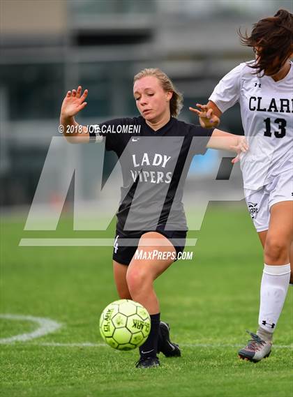 Thumbnail 3 in Clark vs Vandegrift (Class 6A Region 4 Area) photogallery.