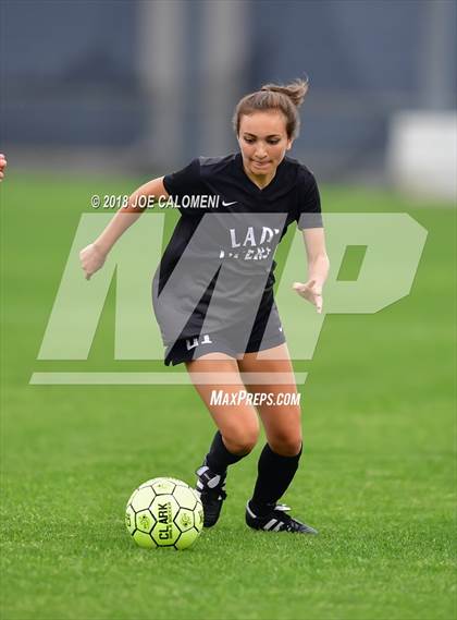 Thumbnail 2 in Clark vs Vandegrift (Class 6A Region 4 Area) photogallery.