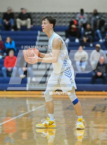 Thumbnail 3 in Victor @ Irondequoit(NYSPHSAA Section V Class AA Semi-Finals) photogallery.