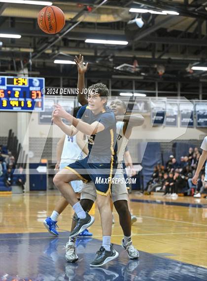 Thumbnail 3 in Victor @ Irondequoit(NYSPHSAA Section V Class AA Semi-Finals) photogallery.