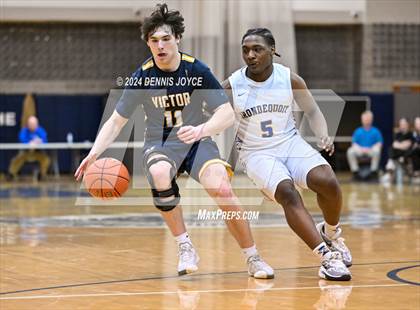 Thumbnail 2 in Victor @ Irondequoit(NYSPHSAA Section V Class AA Semi-Finals) photogallery.