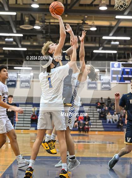 Thumbnail 2 in Victor @ Irondequoit(NYSPHSAA Section V Class AA Semi-Finals) photogallery.
