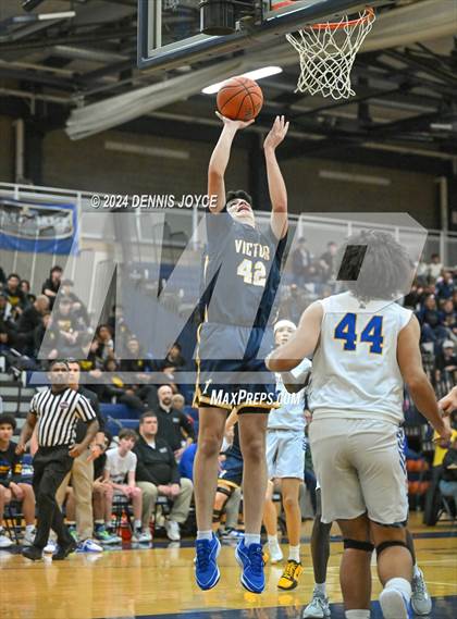 Thumbnail 3 in Victor @ Irondequoit(NYSPHSAA Section V Class AA Semi-Finals) photogallery.