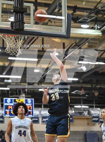 Thumbnail 3 in Victor @ Irondequoit(NYSPHSAA Section V Class AA Semi-Finals) photogallery.