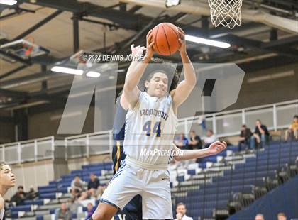Thumbnail 3 in Victor @ Irondequoit(NYSPHSAA Section V Class AA Semi-Finals) photogallery.