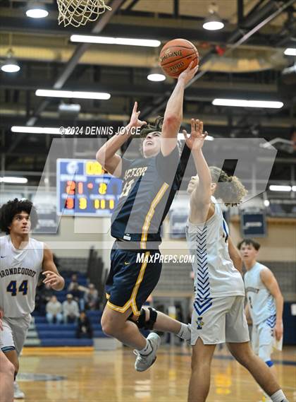 Thumbnail 1 in Victor @ Irondequoit(NYSPHSAA Section V Class AA Semi-Finals) photogallery.