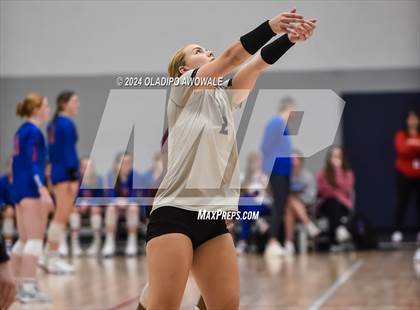 Thumbnail 2 in Wylie vs. Emerson photogallery.
