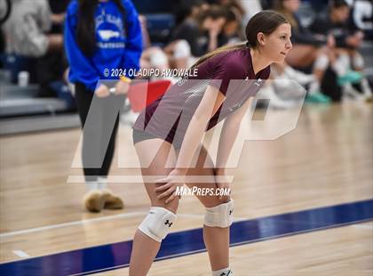 Thumbnail 3 in Wylie vs. Emerson photogallery.