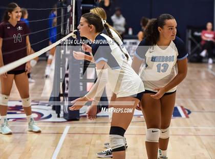 Thumbnail 2 in Wylie vs. Emerson photogallery.