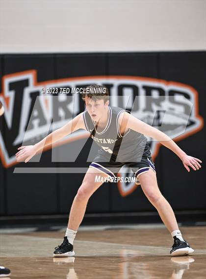 Thumbnail 2 in Dumas vs. Central Arkansas Christian (AAA 3A State Playoff second round) photogallery.