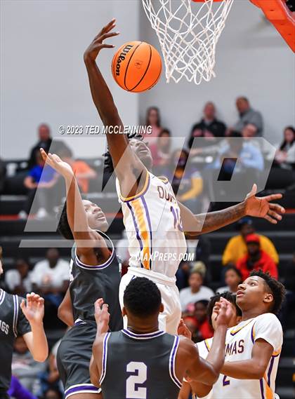 Thumbnail 1 in Dumas vs. Central Arkansas Christian (AAA 3A State Playoff second round) photogallery.