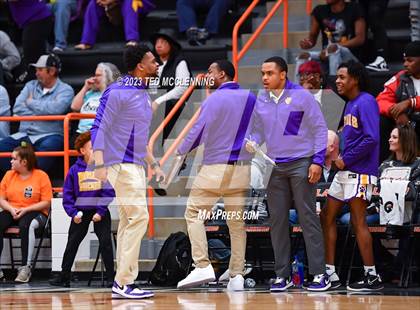 Thumbnail 3 in Dumas vs. Central Arkansas Christian (AAA 3A State Playoff second round) photogallery.