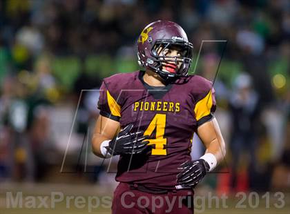 Thumbnail 3 in Royal @ Simi Valley photogallery.
