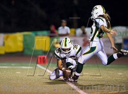 Thumbnail 2 in Royal @ Simi Valley photogallery.