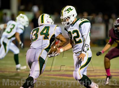 Thumbnail 1 in Royal @ Simi Valley photogallery.