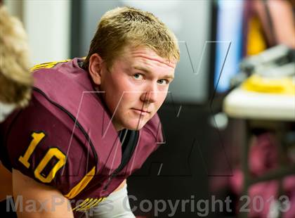 Thumbnail 2 in Royal @ Simi Valley photogallery.
