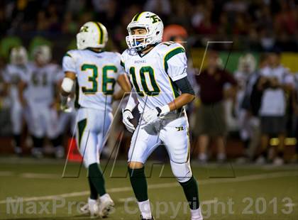 Thumbnail 2 in Royal @ Simi Valley photogallery.