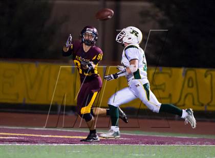 Thumbnail 3 in Royal @ Simi Valley photogallery.