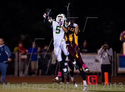 Thumbnail 1 in Royal @ Simi Valley photogallery.