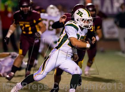 Thumbnail 3 in Royal @ Simi Valley photogallery.