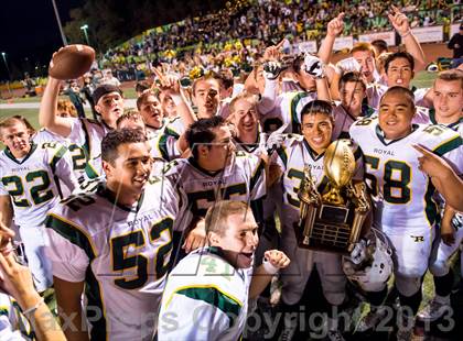 Thumbnail 1 in Royal @ Simi Valley photogallery.
