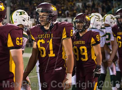 Thumbnail 3 in Royal @ Simi Valley photogallery.