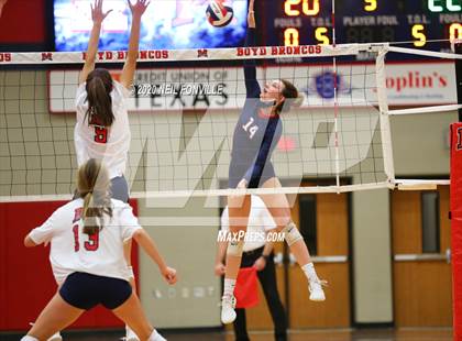 Thumbnail 1 in Allen @ Boyd photogallery.