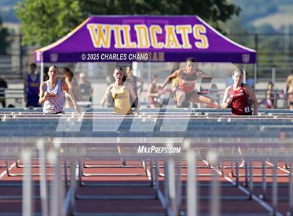 Thumbnail 2 in NBL Championships (100 Hurdles) photogallery.