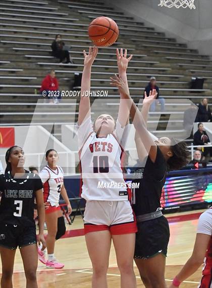 Thumbnail 2 in Lake Ridge vs. Corpus Christi Veterans Memorial (McDonald's Texas Invitational) photogallery.