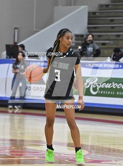 Thumbnail 3 in Lake Ridge vs. Corpus Christi Veterans Memorial (McDonald's Texas Invitational) photogallery.