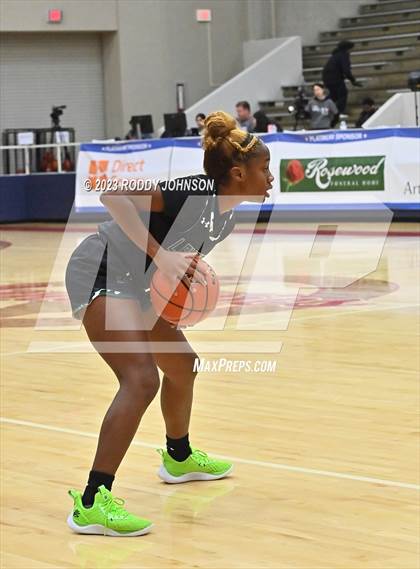 Thumbnail 2 in Lake Ridge vs. Corpus Christi Veterans Memorial (McDonald's Texas Invitational) photogallery.