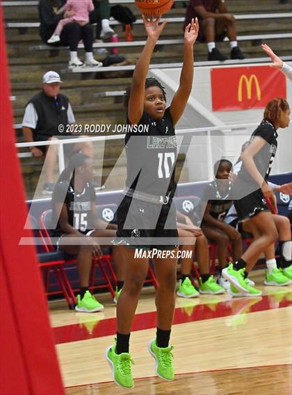 Thumbnail 1 in Lake Ridge vs. Corpus Christi Veterans Memorial (McDonald's Texas Invitational) photogallery.
