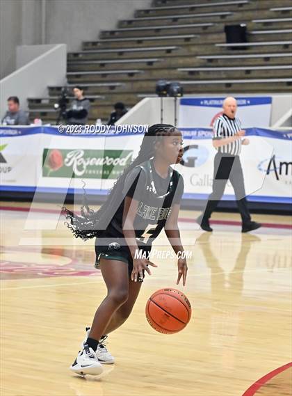Thumbnail 1 in Lake Ridge vs. Corpus Christi Veterans Memorial (McDonald's Texas Invitational) photogallery.