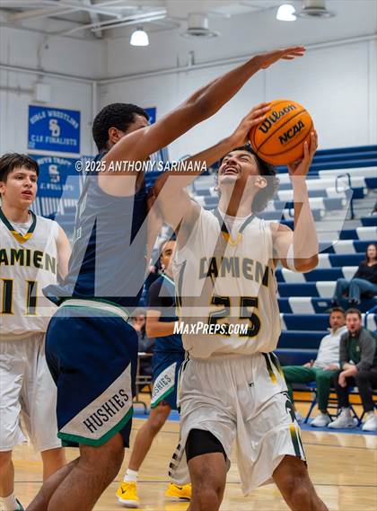 Thumbnail 3 in Damien vs. Chino Hills photogallery.