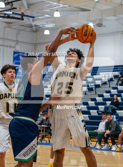 Thumbnail 1 in Damien vs. Chino Hills photogallery.