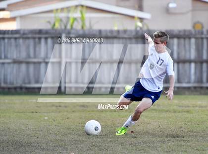 Thumbnail 2 in Carrollwood Day @ Cambridge Christian photogallery.