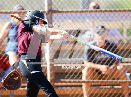 Thumbnail 3 in Hamilton vs. Highland photogallery.