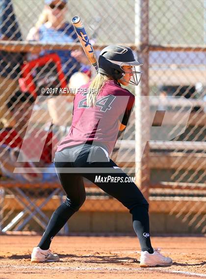Thumbnail 1 in Hamilton vs. Highland photogallery.