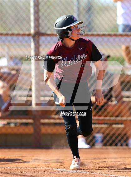 Thumbnail 3 in Hamilton vs. Highland photogallery.