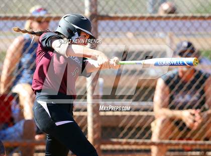 Thumbnail 2 in Hamilton vs. Highland photogallery.