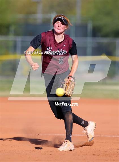 Thumbnail 2 in Hamilton vs. Highland photogallery.