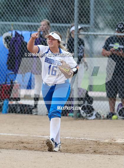 Thumbnail 2 in Broomfield vs Mountain View (Loveland Softball Showcase) photogallery.